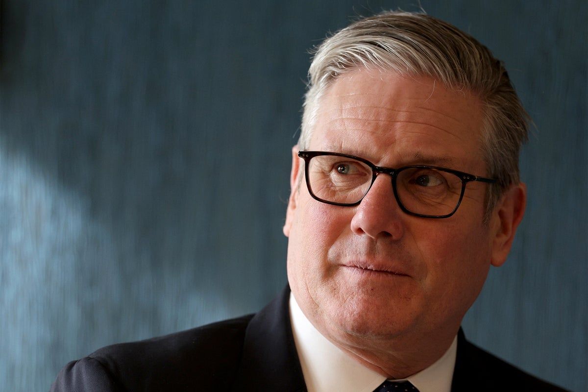 Keir Starmer travels to Gulf to support U.S.-Iran ceasefire and reopen Strait of Hormuz