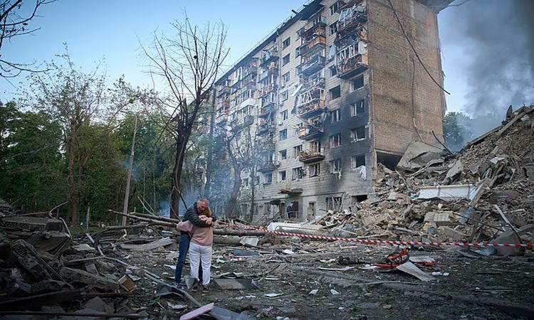 Russia Launches New Strikes on Kyiv After Trump-Putin Call, Damaging Historic Monastery