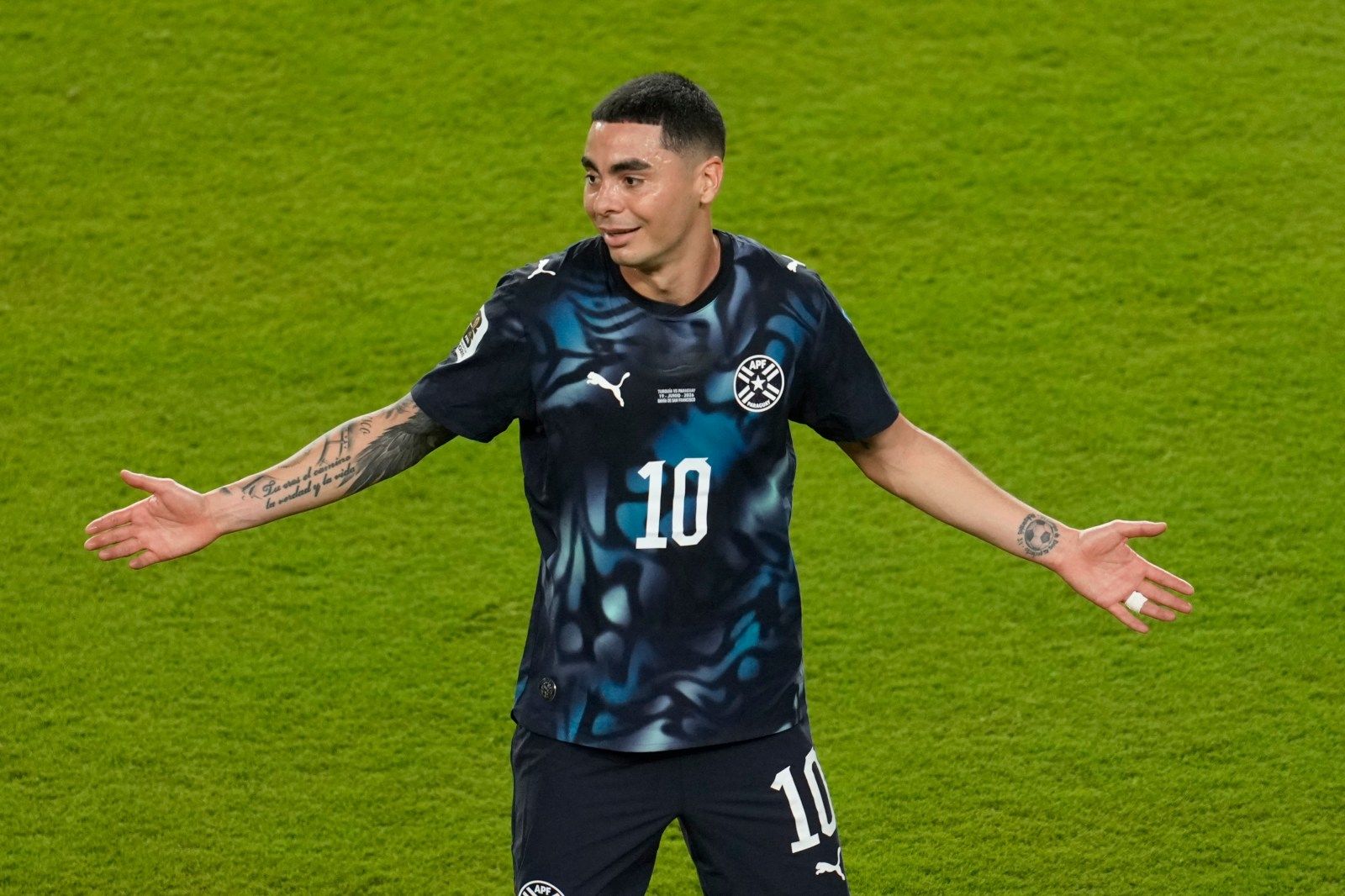 Miguel Almirón Makes Unwanted World Cup History, Receives Red Card Under FIFA's New 'Prestianni Law'