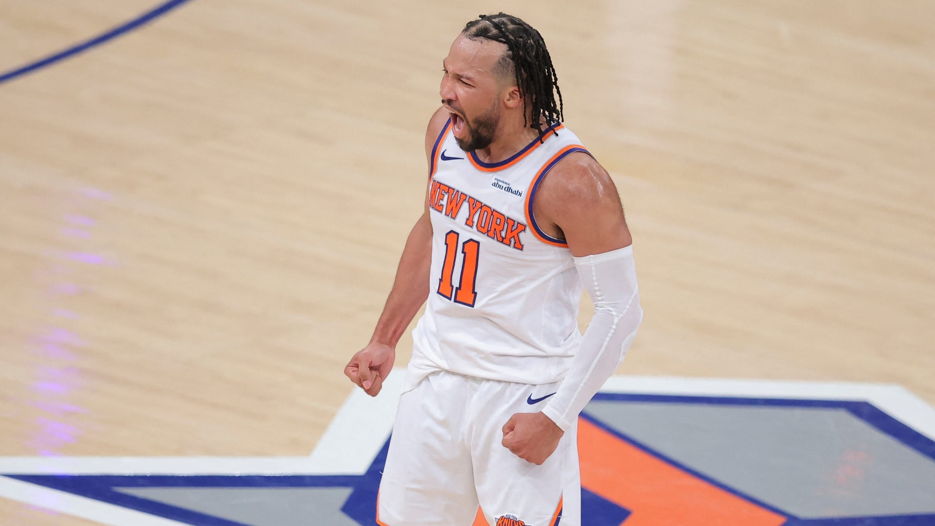 Knicks Stage Historic 22-Point Comeback, Defeating Cavaliers in Overtime Playoff Thriller
