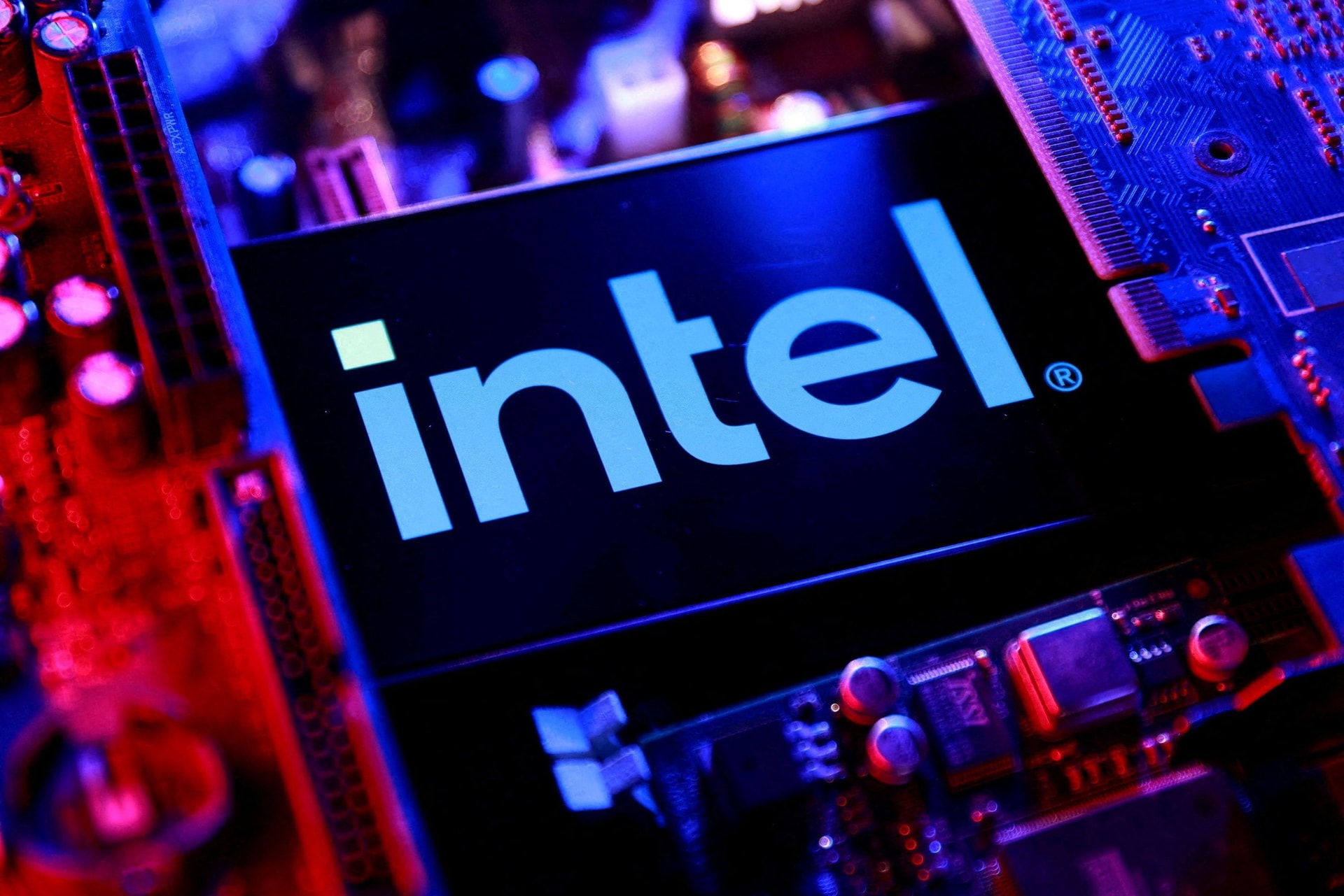Intel buys back Apollo's 49% Fab 34 stake for $14.2 billion, citing improved balance sheet