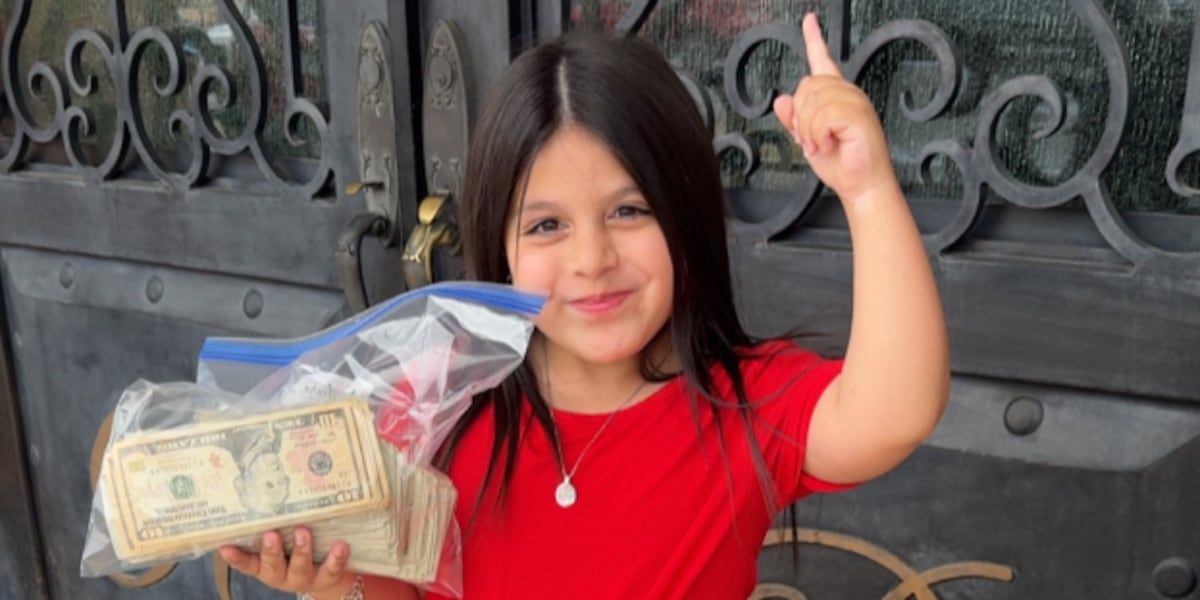 Texas 11-year-old Raises $3,000 for Father's Headstone via Lemonade Stand