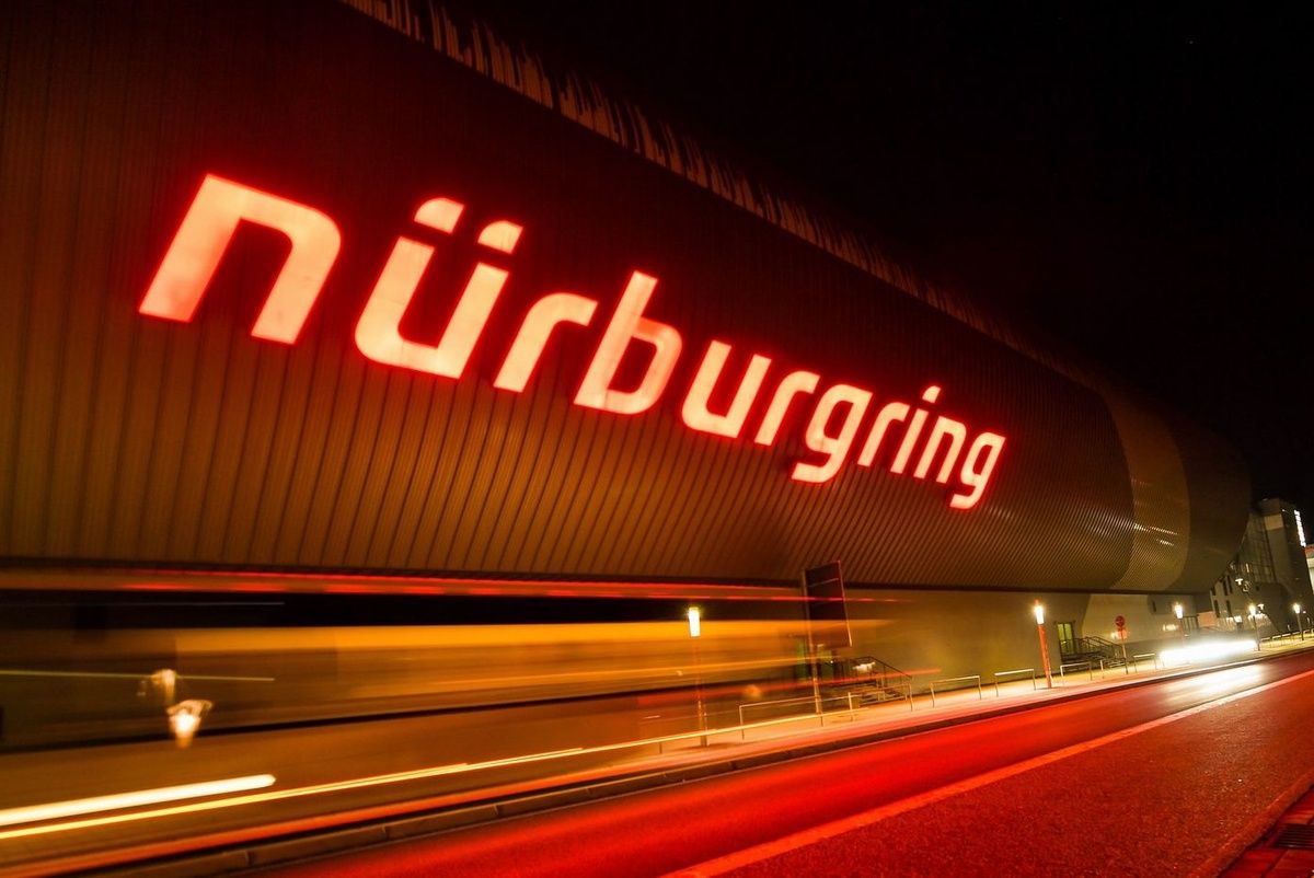 Driver Juha Miettinen dies in seven-car qualifying crash at Nürburgring, first fatality since 2013