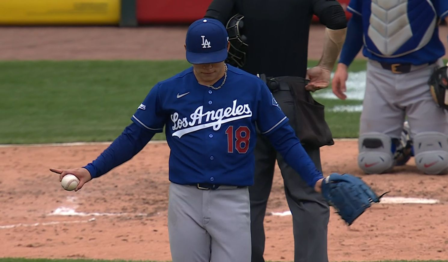 Yamamoto Dominates White Sox, Almost Pitches No-Hitter in Dodgers' 7-1 Victory