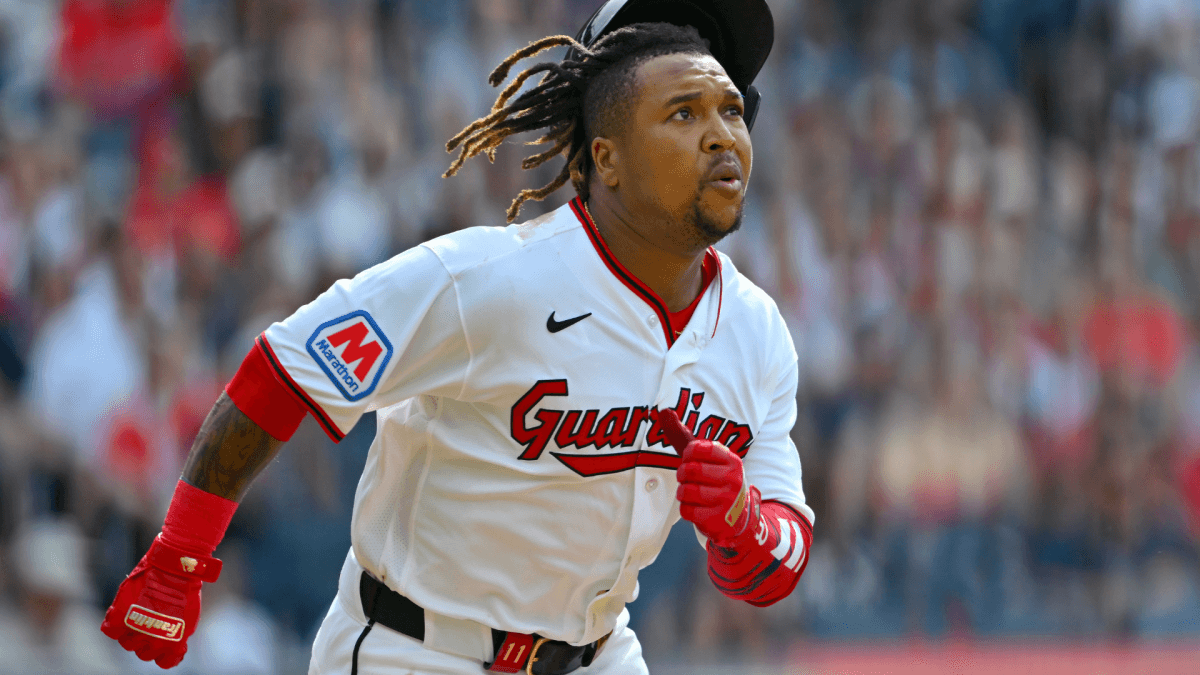 Guardians Victorious But Lose Star José Ramírez to Hamate Fracture Amid Multiple Player Injuries, Forcing Lineup Shifts