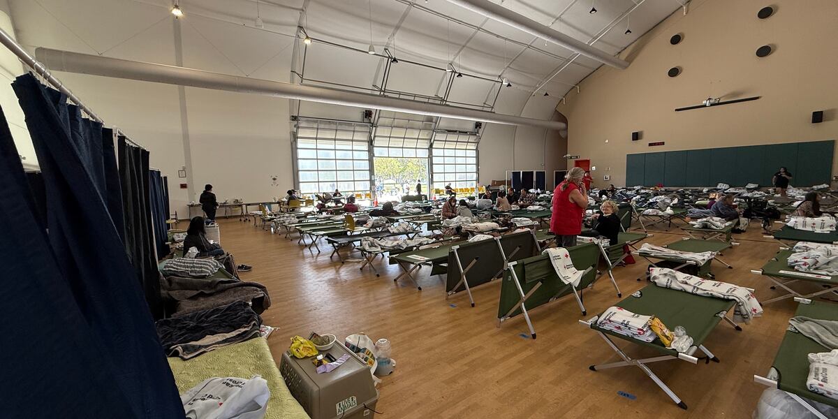 Chemical Tank Risk May Be Reduced in Southern California; 50,000 Residents Remain Evacuated