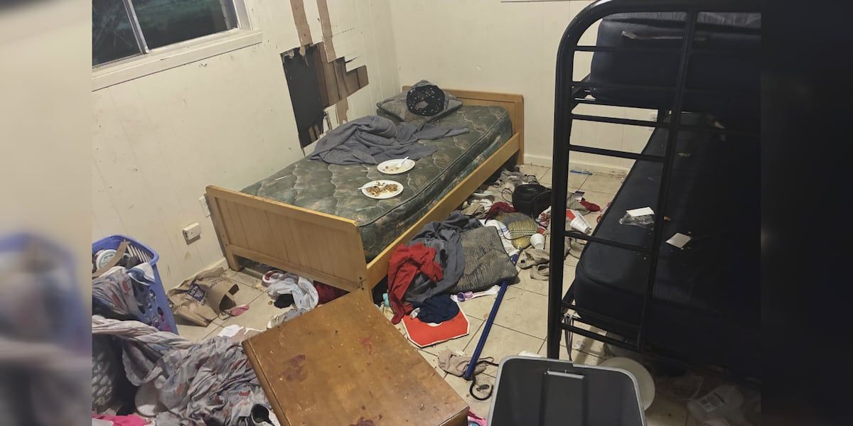 Six children ages 3 to 11 found living alone without supervision in deplorable Louisiana home
