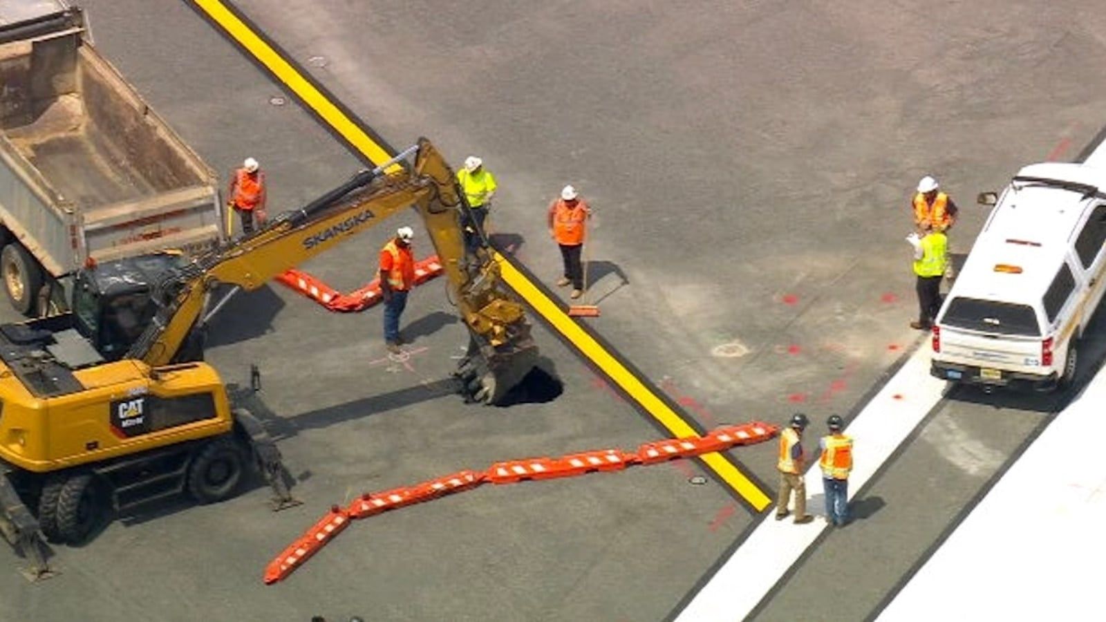 LaGuardia Runway Closes After Sinkhole Discovery, Causing Major Flight Delays Amid Crash Scrutiny