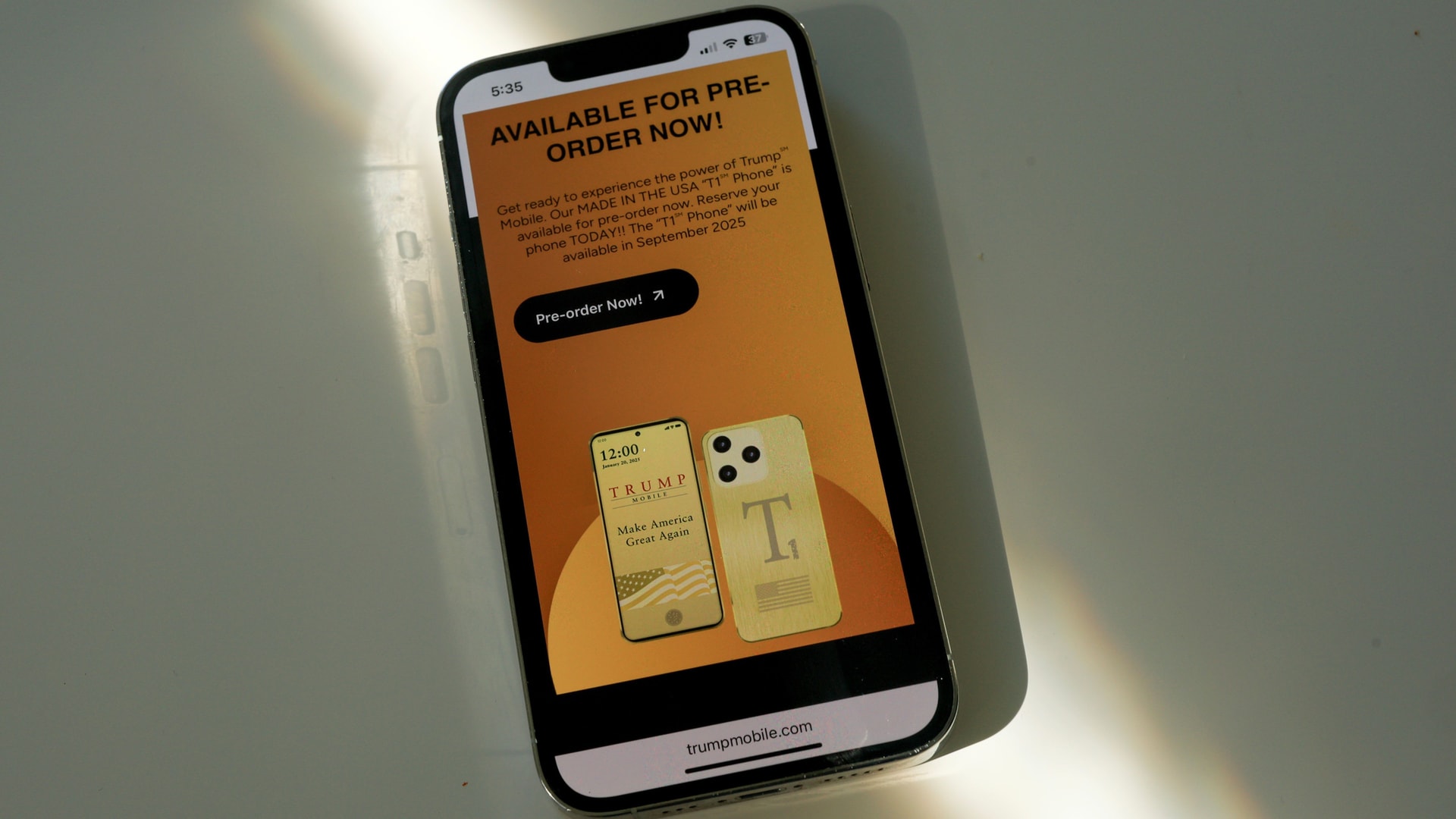 Trump Organization's T1 Golden Smartphone Finally Ships After Months of Delays