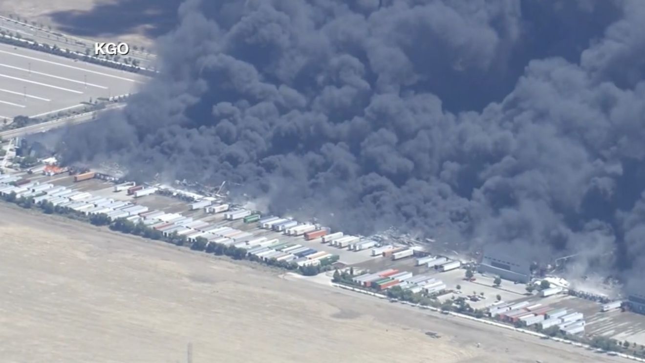 Large Medline warehouse fire in Tracy prompts evacuations, causes significant traffic delays.