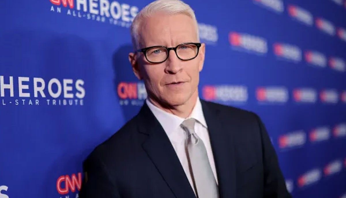 Anderson Cooper Delivers Emotional Farewell After Nearly Two Decades on CBS's 60 Minutes