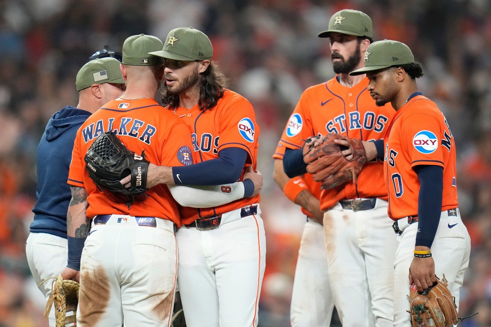 Astros defeat Rangers 2-0 as Spencer Arrighetti's no-hit bid ends; police handled undisclosed incident