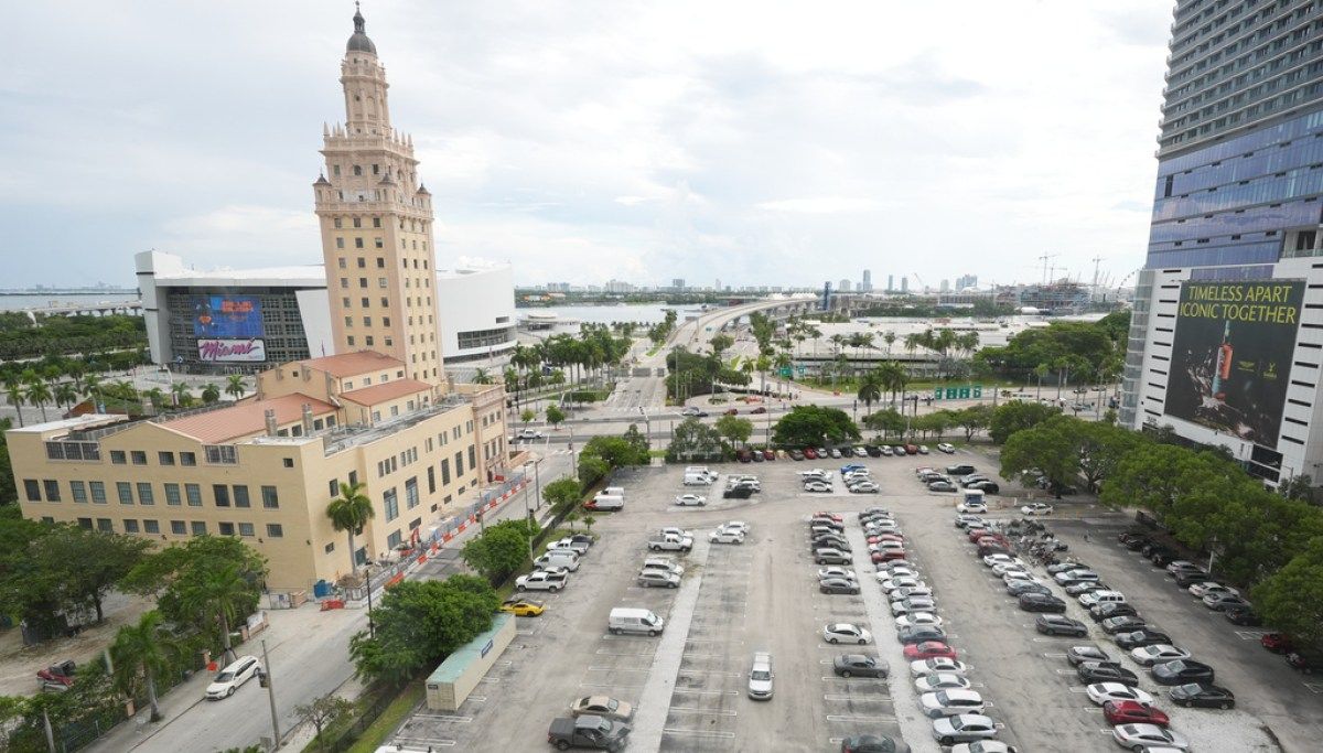 Trump unveils plans for 50-story Miami presidential library featuring gold statue and Air Force One replica
