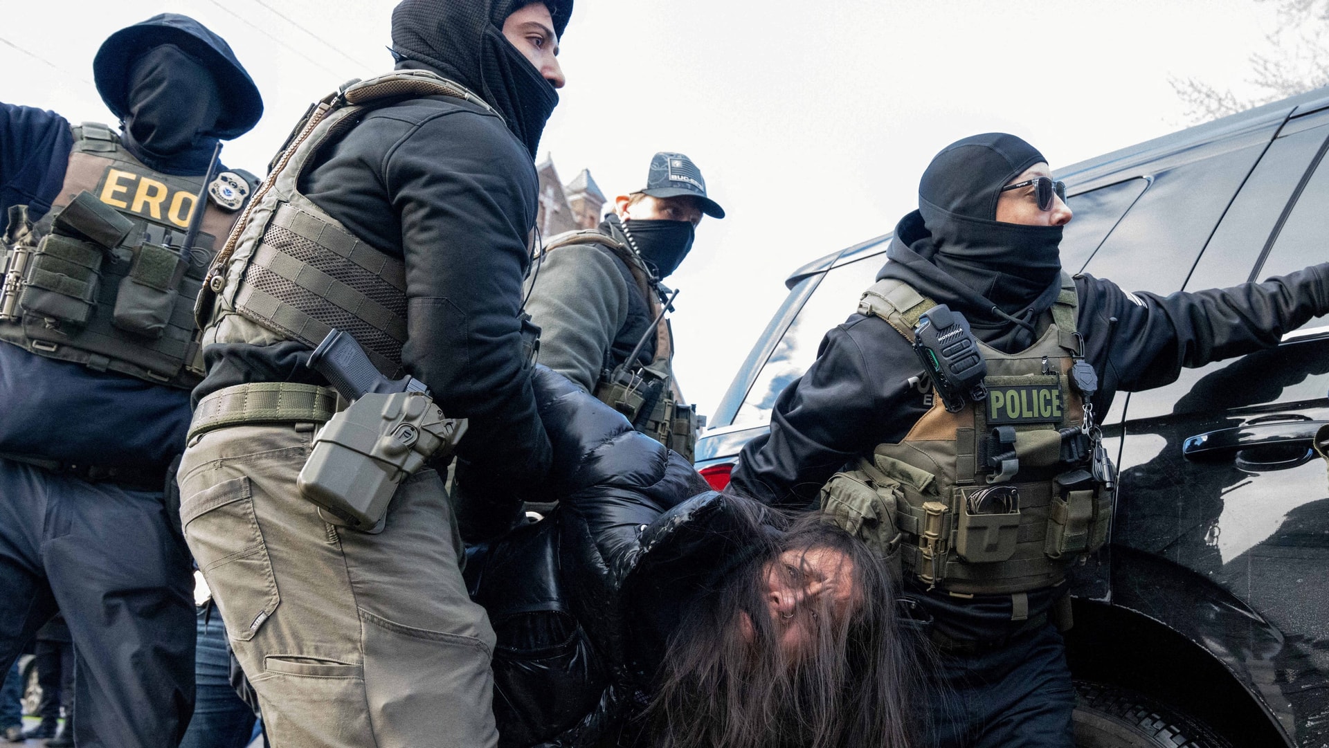 Trump threatens to deploy ICE at airports for immigration arrests unless Democrats agree to security measures