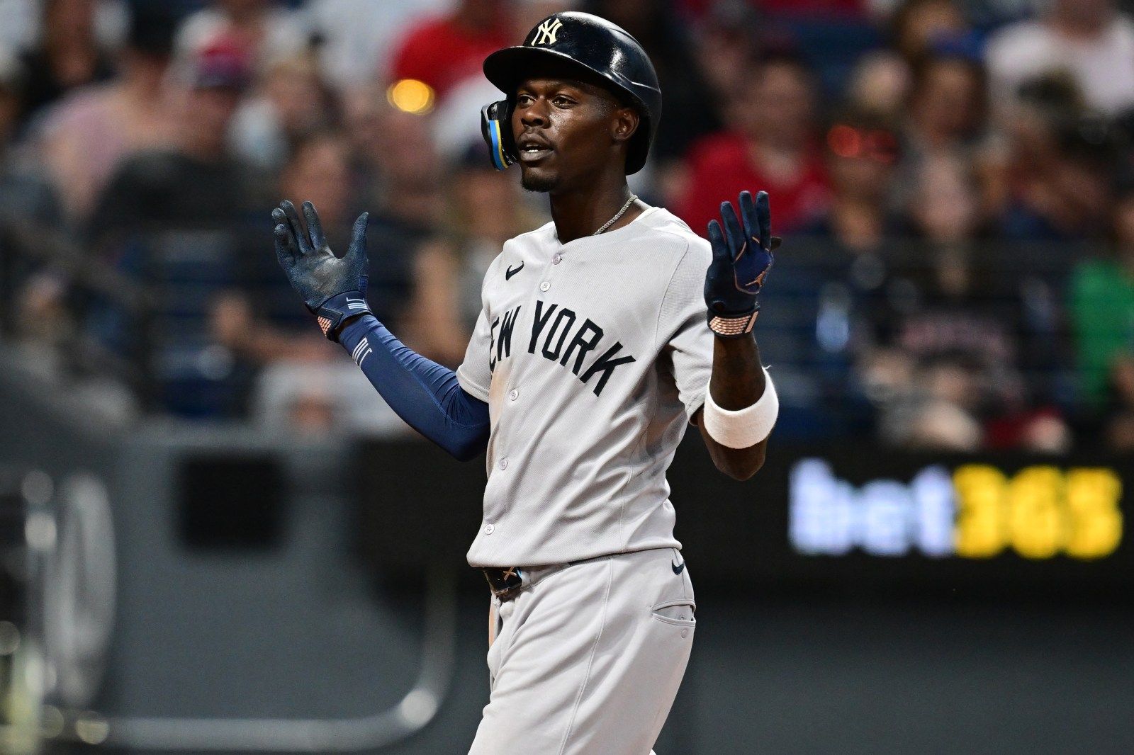 Jazz Chisholm Jr. Home Run Powers Yankees to 3-2 Victory Against Guardians