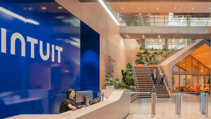 Intuit Cuts 3,000 Employees, 17% of Workforce, Amid AI Integration and Efficiency Drive