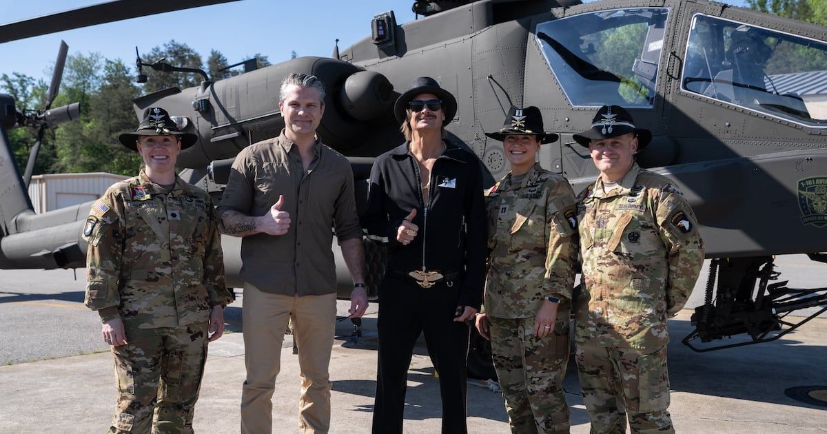 The MAGA musician and Defense Secretary Pete Hegseth each rode in two Apache helicopters that flew out of the Army airba
