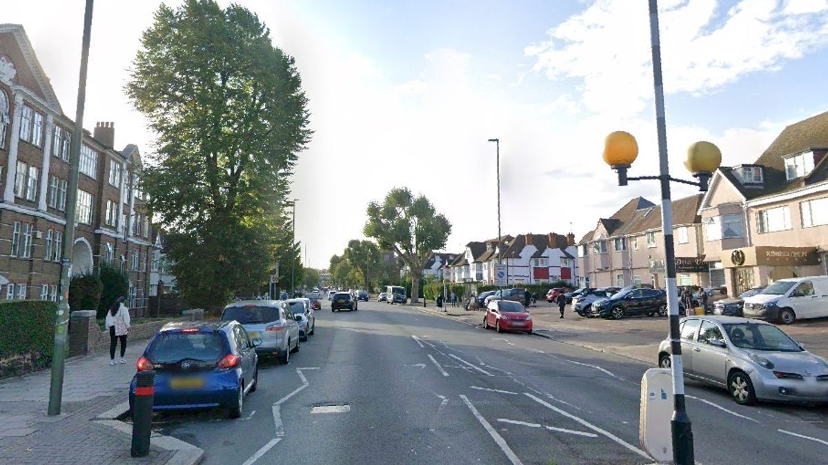 Two Stabbed in Golders Green Knife Attack; Jewish Security Group Detains Suspect