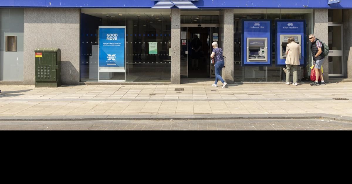 Lloyds Banking Group to Phase Out Halifax Brand After 173 Years on UK High Streets