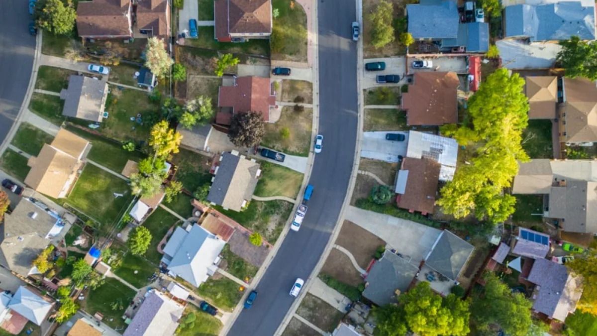 U.S. home prices rise modestly while Wilmington, Wheeling metros see year-over-year declines