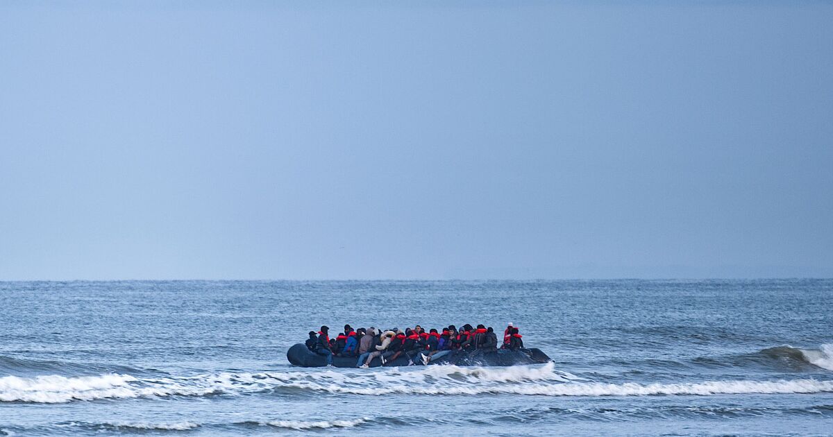 Four migrants die as 'taxi-boat' sinks off Boulogne during Channel crossing attempt