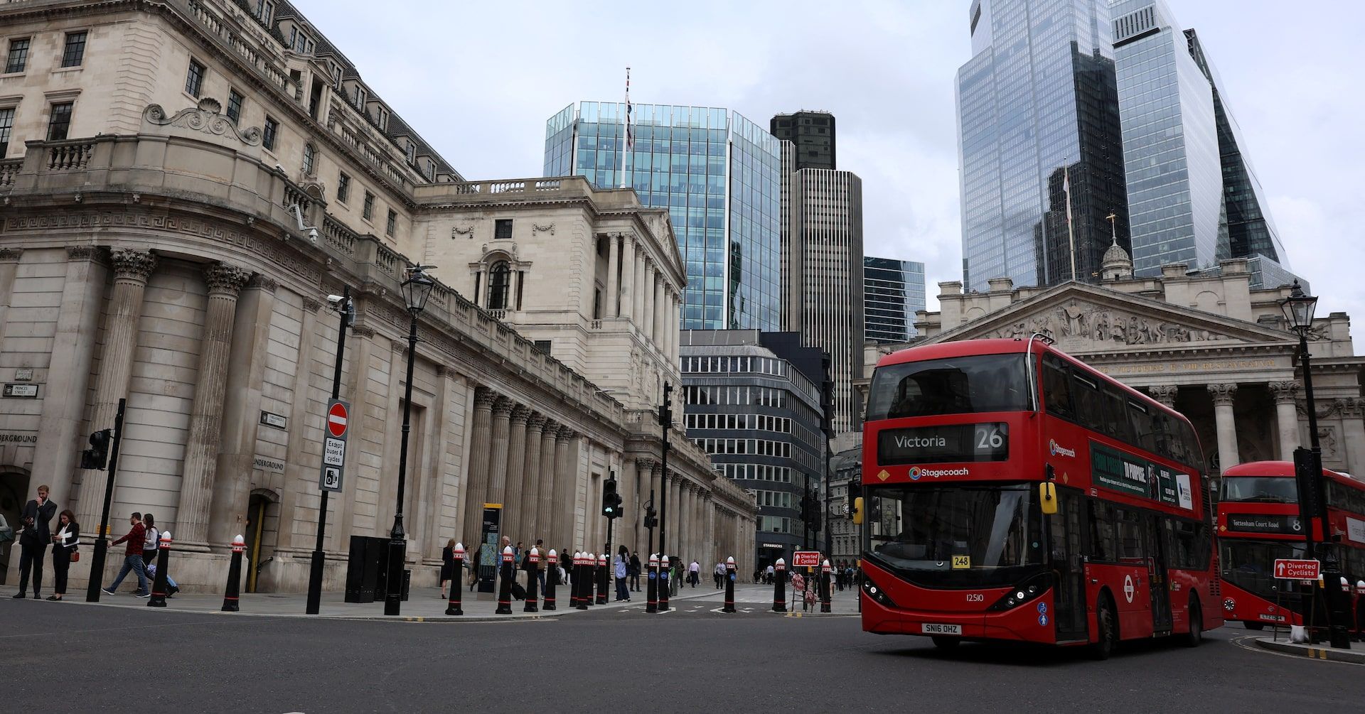 UK economy grows 0.5% in February quarter, significantly exceeding economist predictions of 0.2% expansion