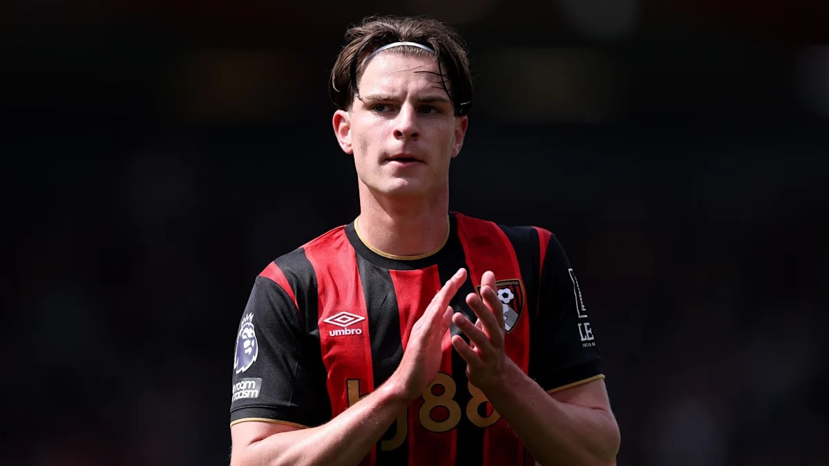 Alex Scott Rejects Bournemouth Contract Amidst Premier League Giants' Transfer Interest