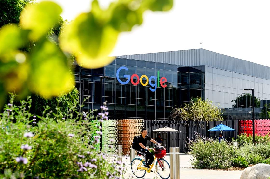 EU Orders Google to Open Android AI and Share Search Data, Reshaping Competition by 2027.