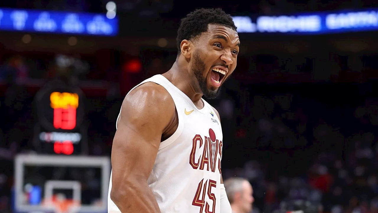 Donovan Mitchell commits to Cavaliers with a four-year, $273 million extension.
