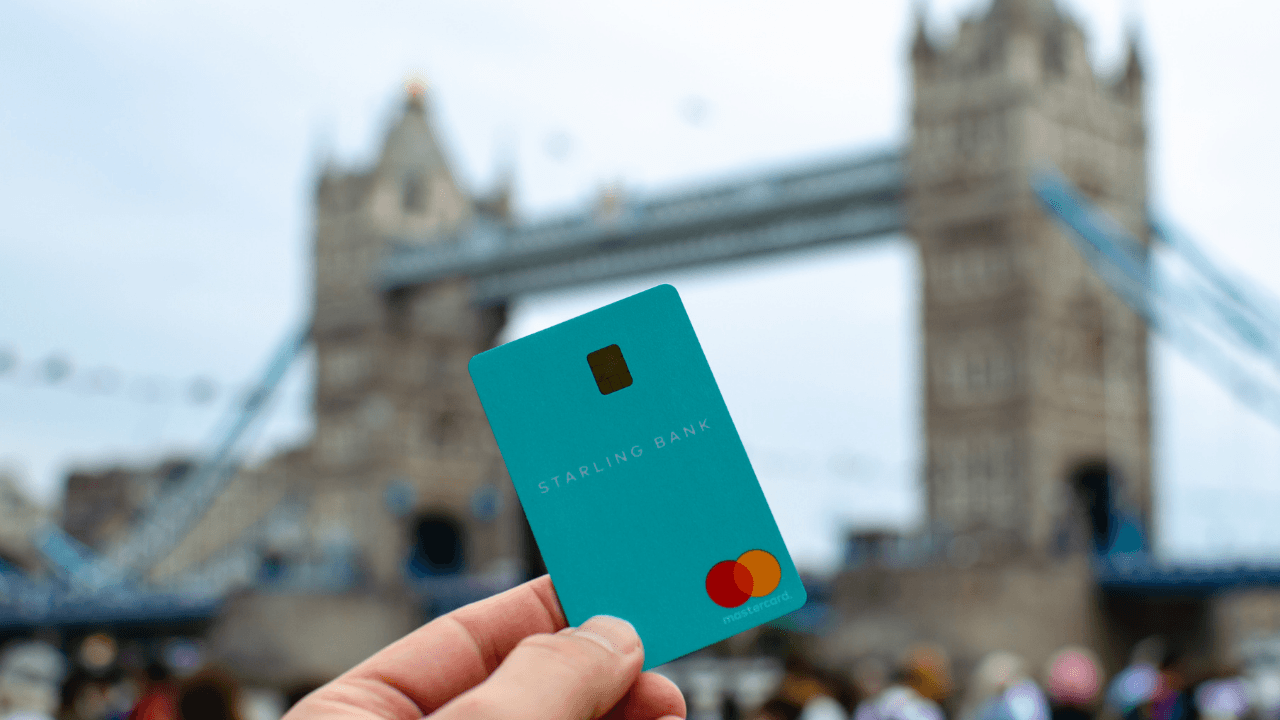 Starling Bank Cuts 130 Roles in AI-Driven Restructuring Amid Profit Pressure