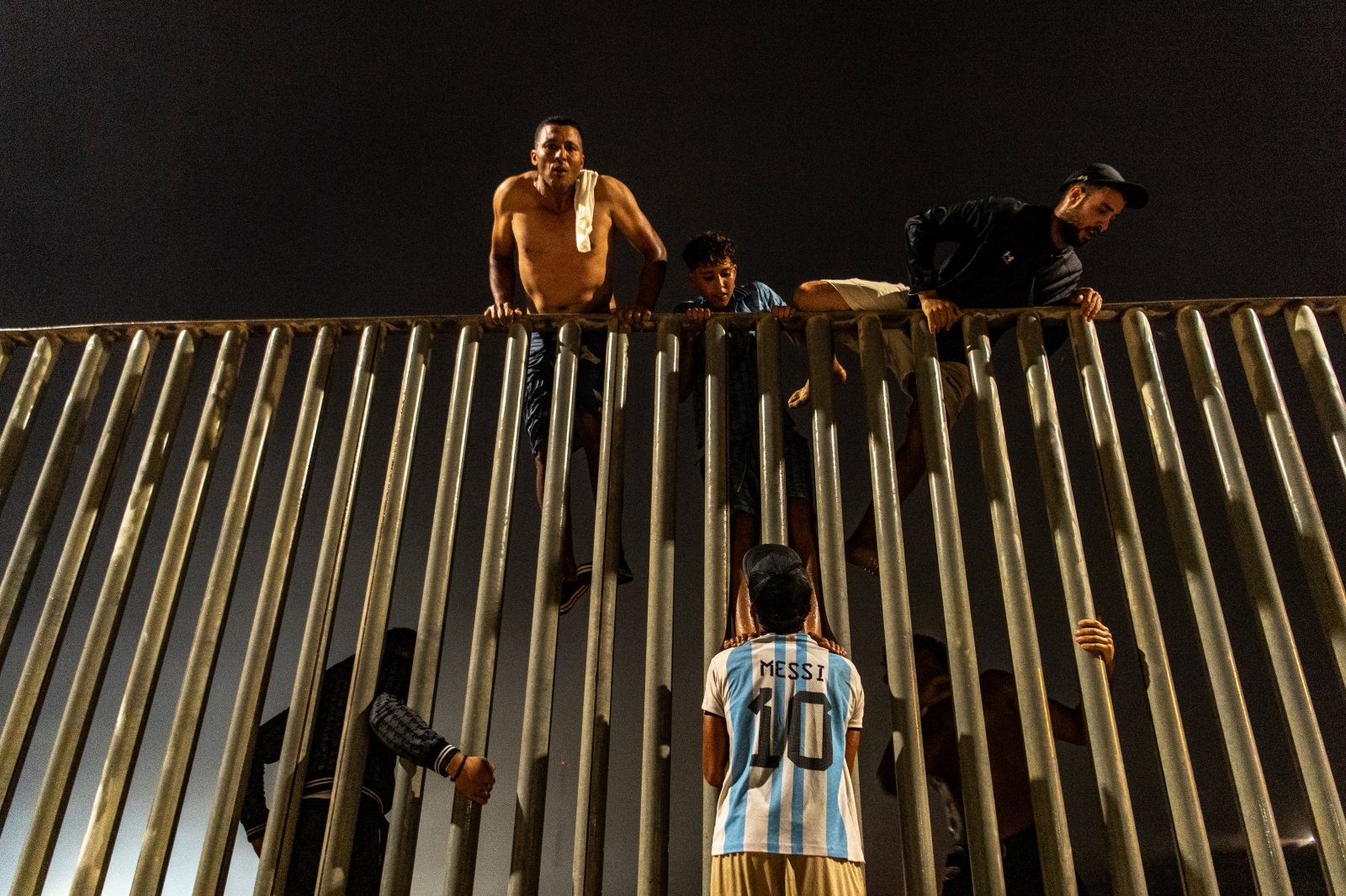 Spanish Military Deployed as 18 Migrants Die in Deadly Ceuta Border Breach