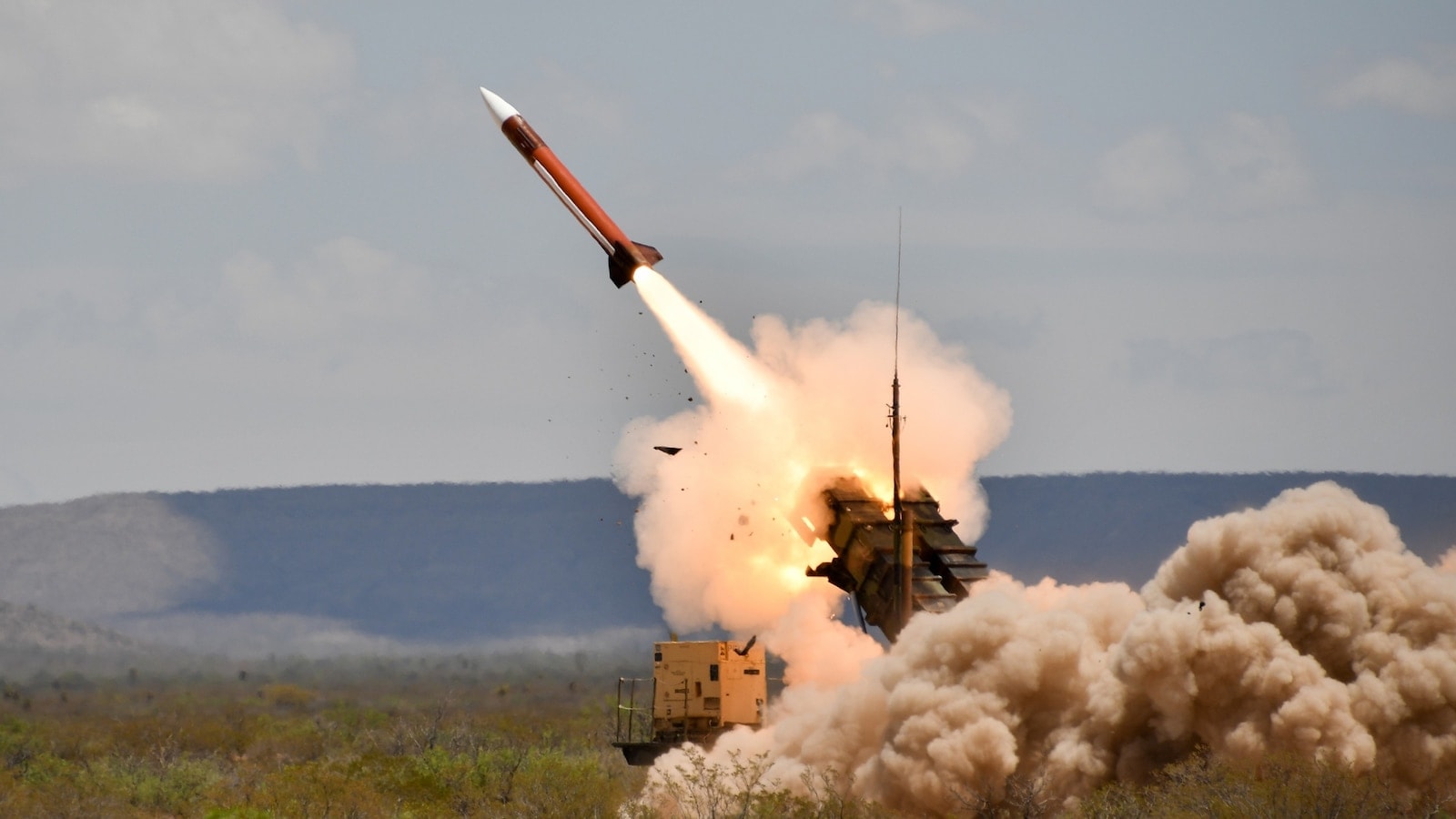 Trump Denies Dwindling US Munitions Stocks Amid Reports of Iran-Related Readiness Concerns