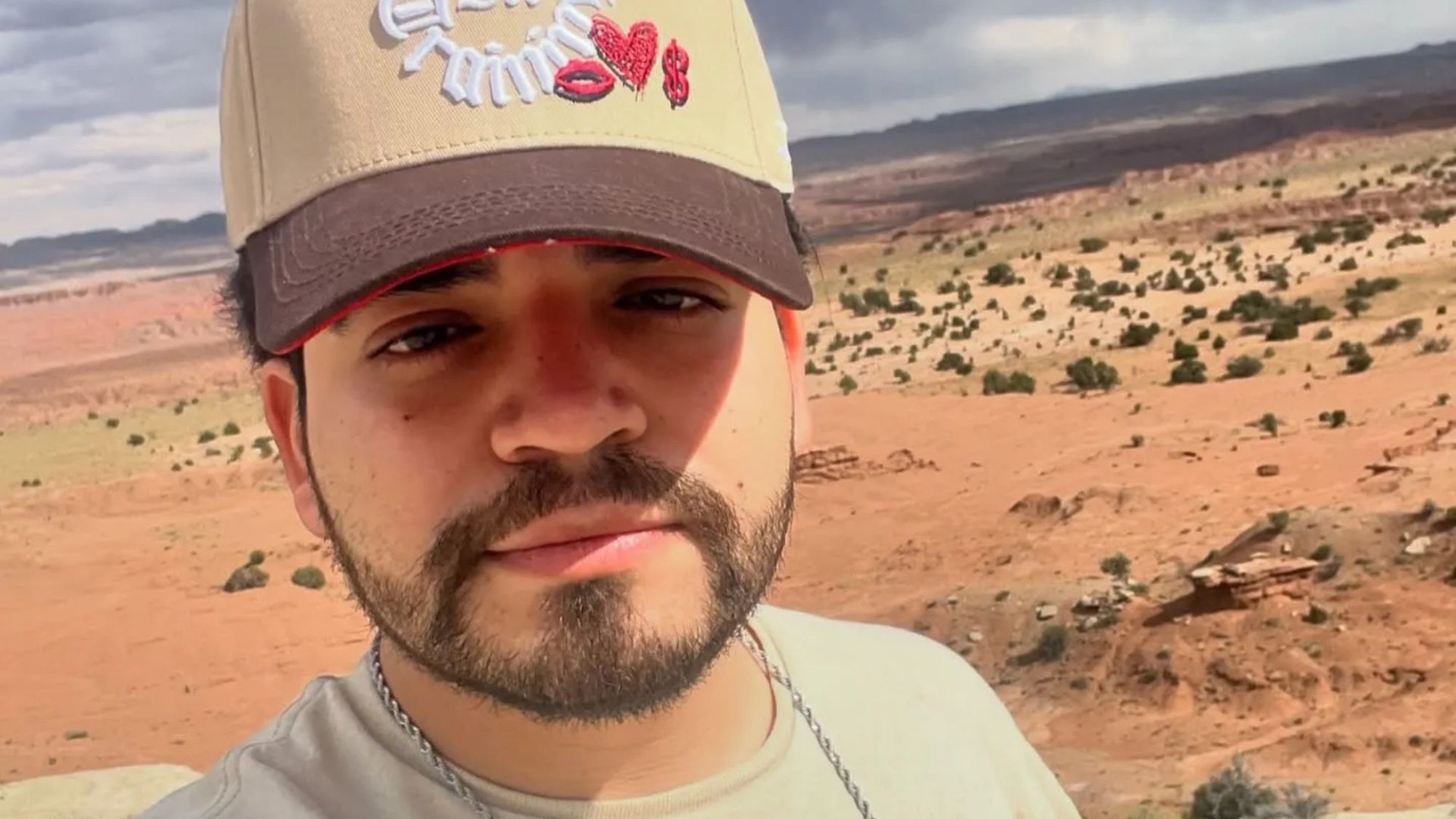 Mexican Influencer Cesar Gastelum Shot Dead During Livestream Amid Culiacan Cartel Conflict