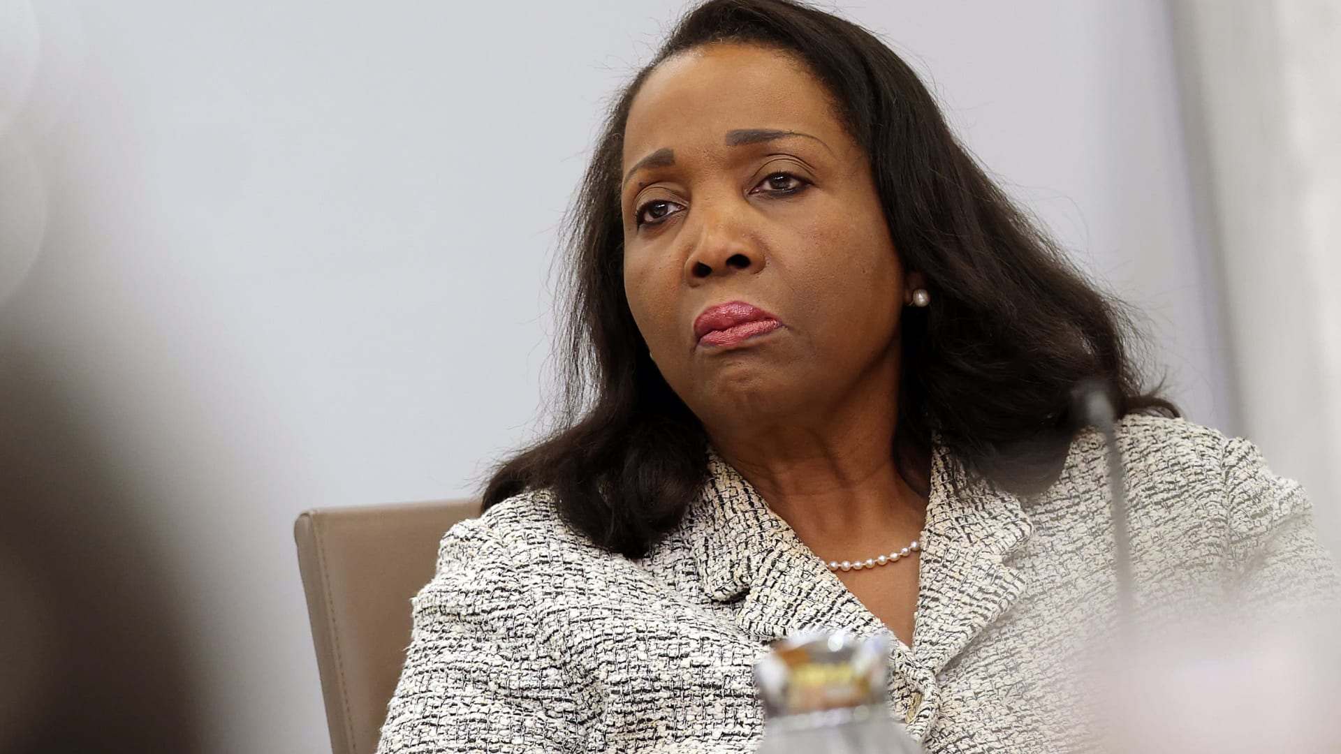 Trump Begins Formal Process to Remove Fed Governor Lisa Cook Amid Allegations