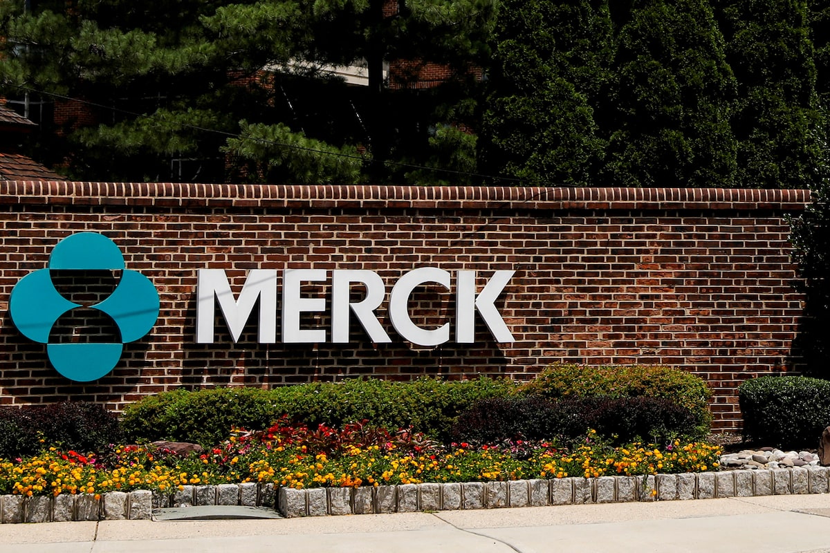 Merck and Moderna Report Positive Phase 3 Results for Personalized Melanoma Vaccine