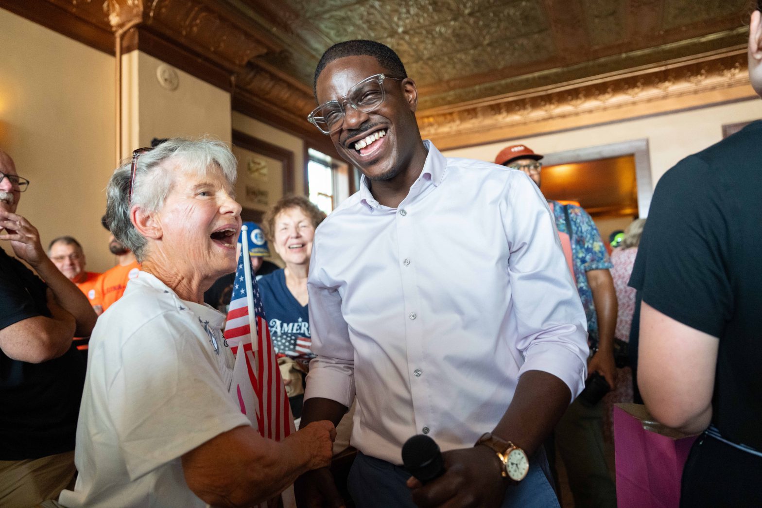 Crowley Wins Wisconsin Democratic Primary Amidst Party Split, Faces Trump-Backed Tiffany