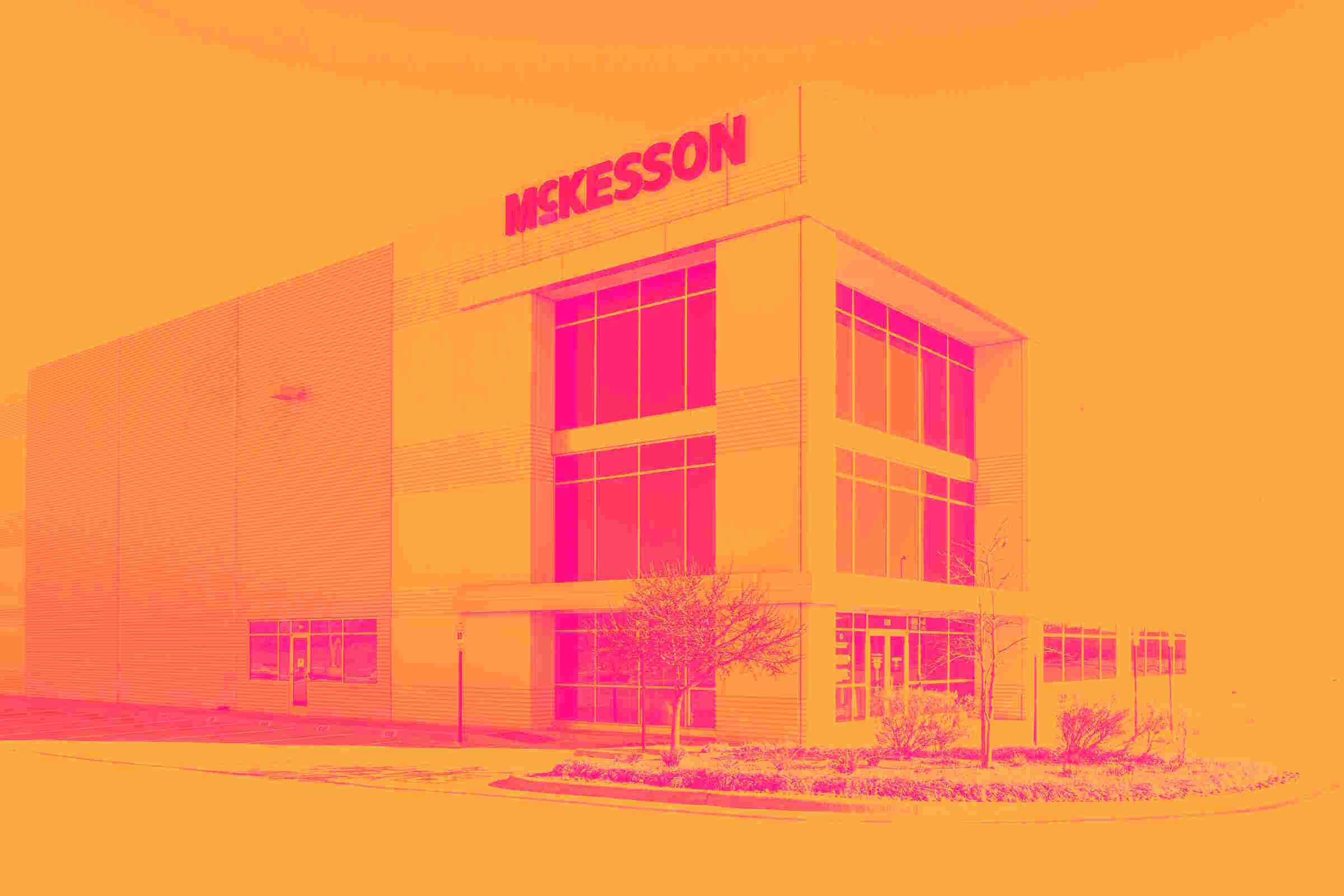McKesson Posts Robust Revenue Growth, Exceeds Expectations, Raises Full-Year Earnings Guidance