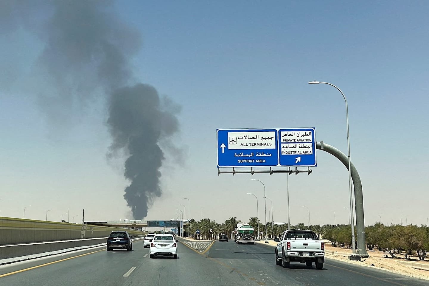 Houthis Claim Missile and Drone Strikes on Key Saudi Arabian Sites
