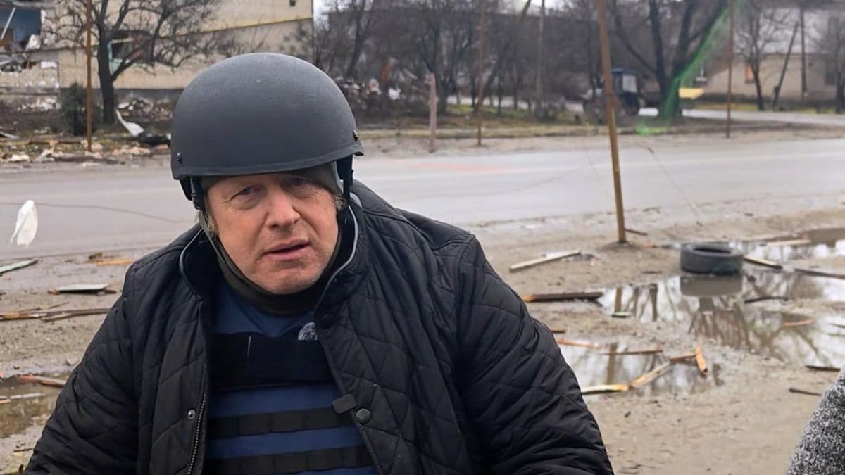 Boris Johnson Unharmed After Russian Drone Attack Near Polish Border Train Crossing