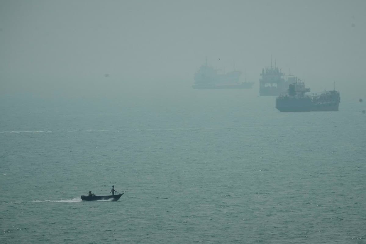 Strait of Hormuz Vessel Strike Kills One Person Amid Rising Tensions