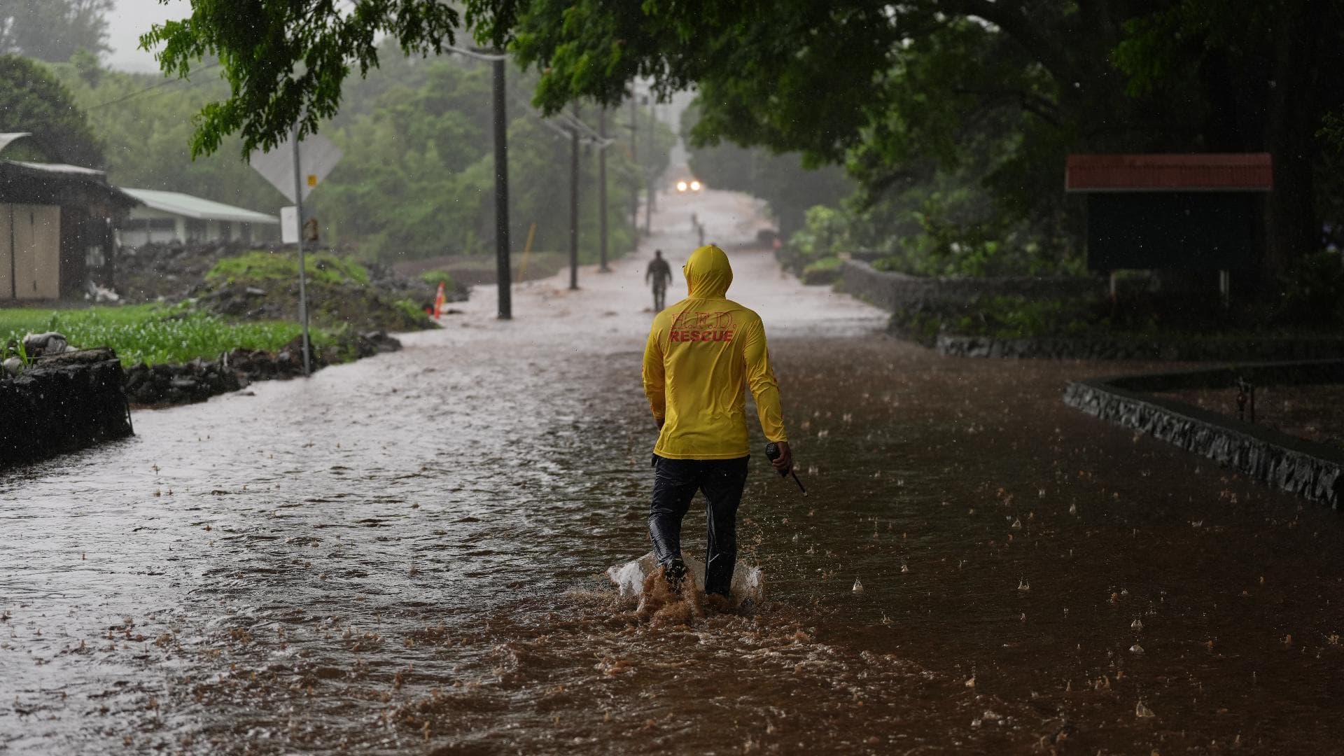 Hurricane Polo weakens after hitting Mexico and brings heavy rain to the US Southwest.