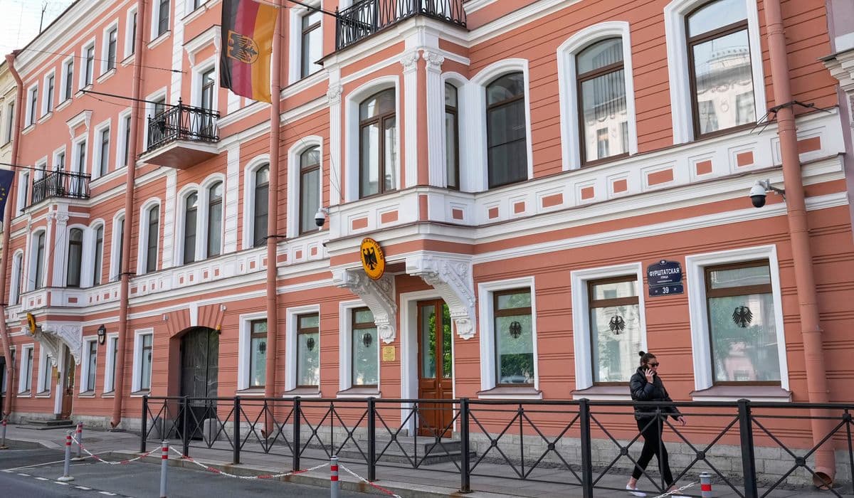Russia Orders German Consulates and Cultural Centers to Close Amid Rising Tensions