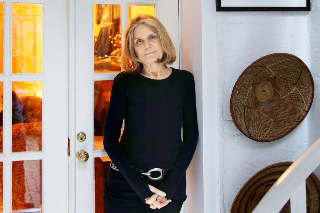 Renowned Feminist Icon Gloria Steinem Dies at 92 Before Final Memoir Release