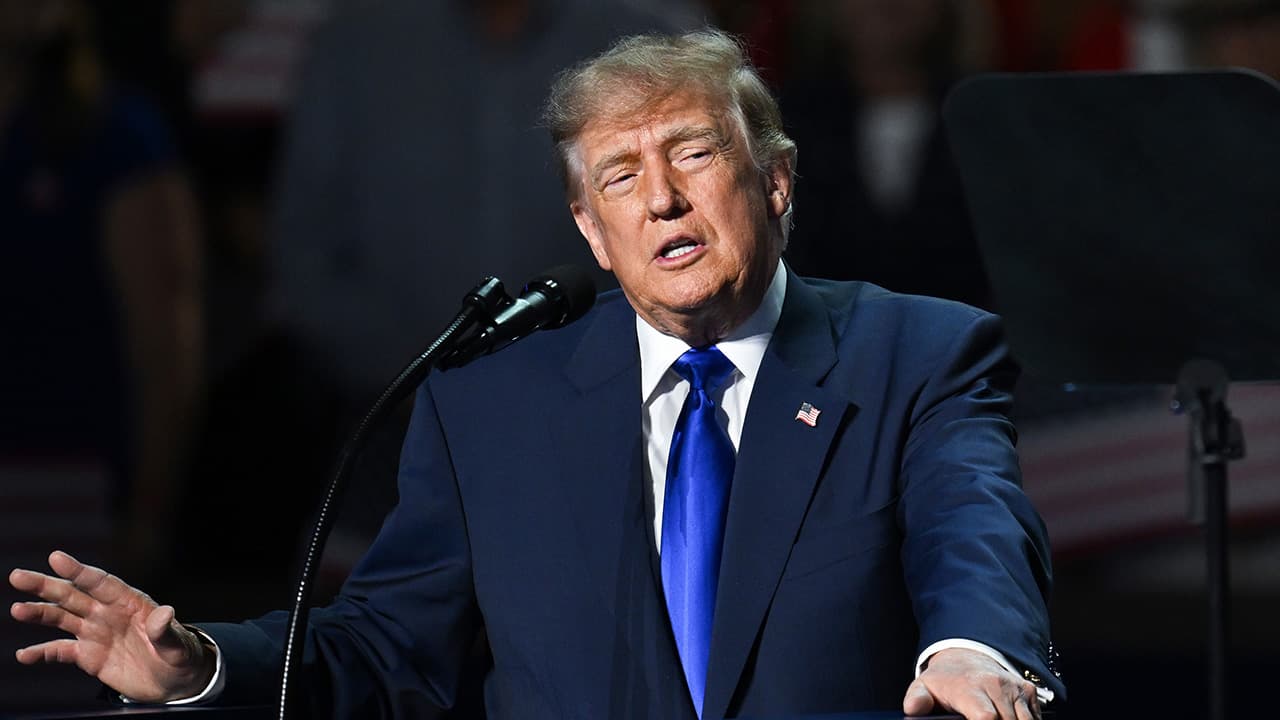 Trump Pledges $5,000 Adult Dividend for U.S. Citizens If GOP Wins Midterms