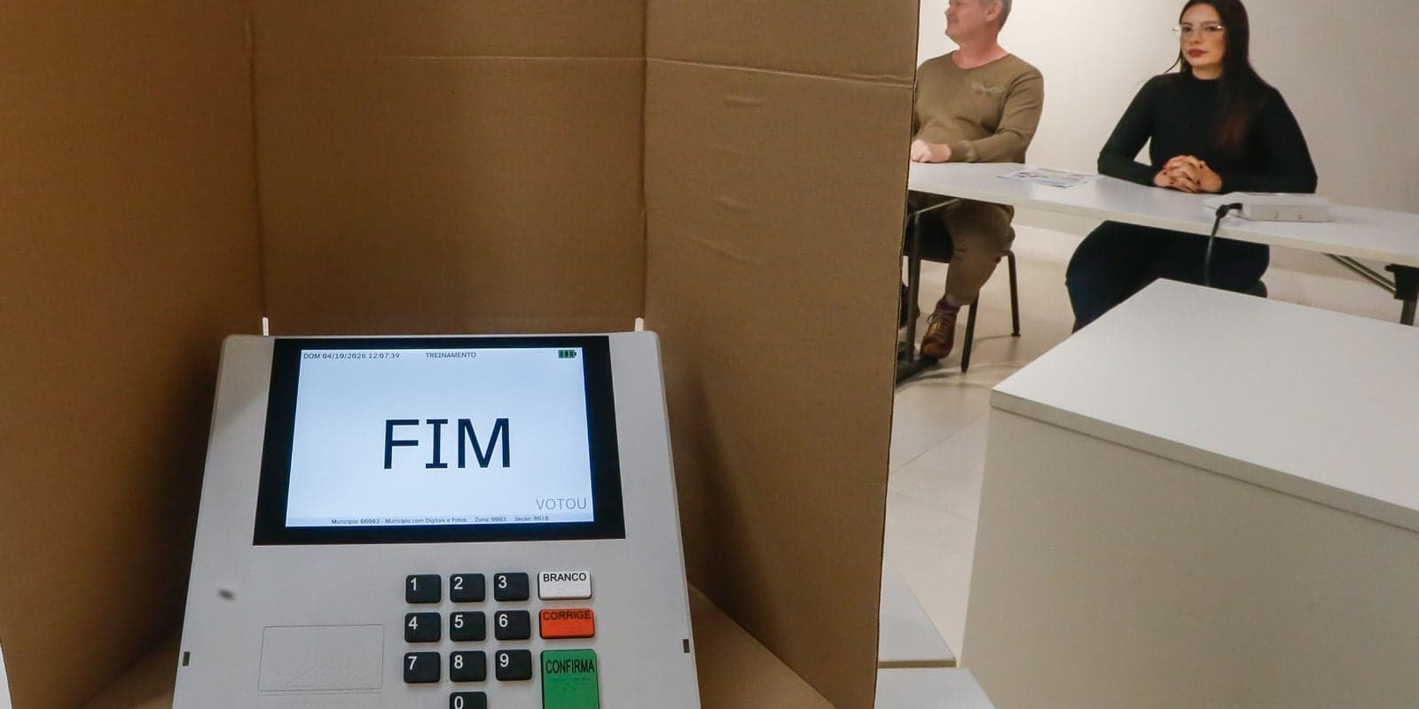 Brazil's President Lula Convenes Political Allies to Chart Strategy for Presidential Runoff