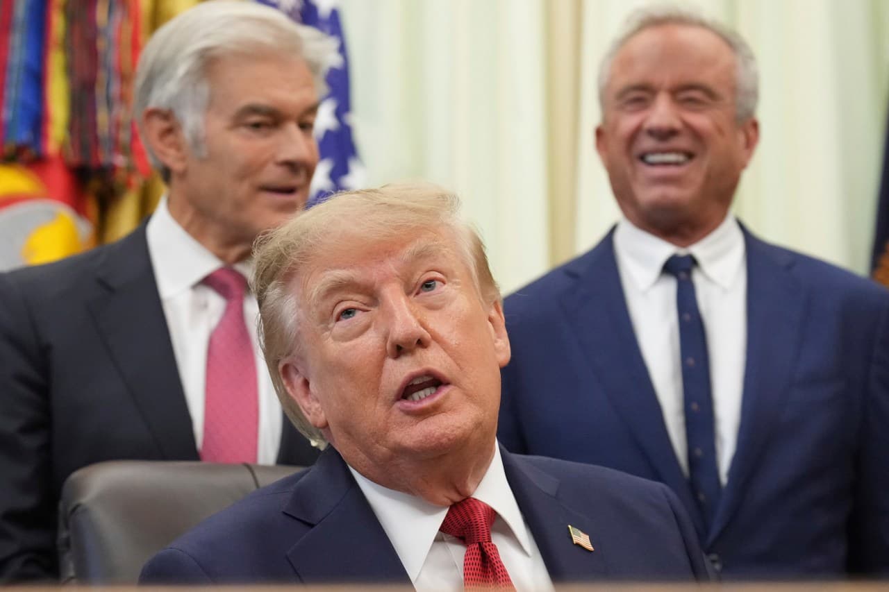 Trump Announces One-Time $90 Medicare Payments for 20 Million Enrollees