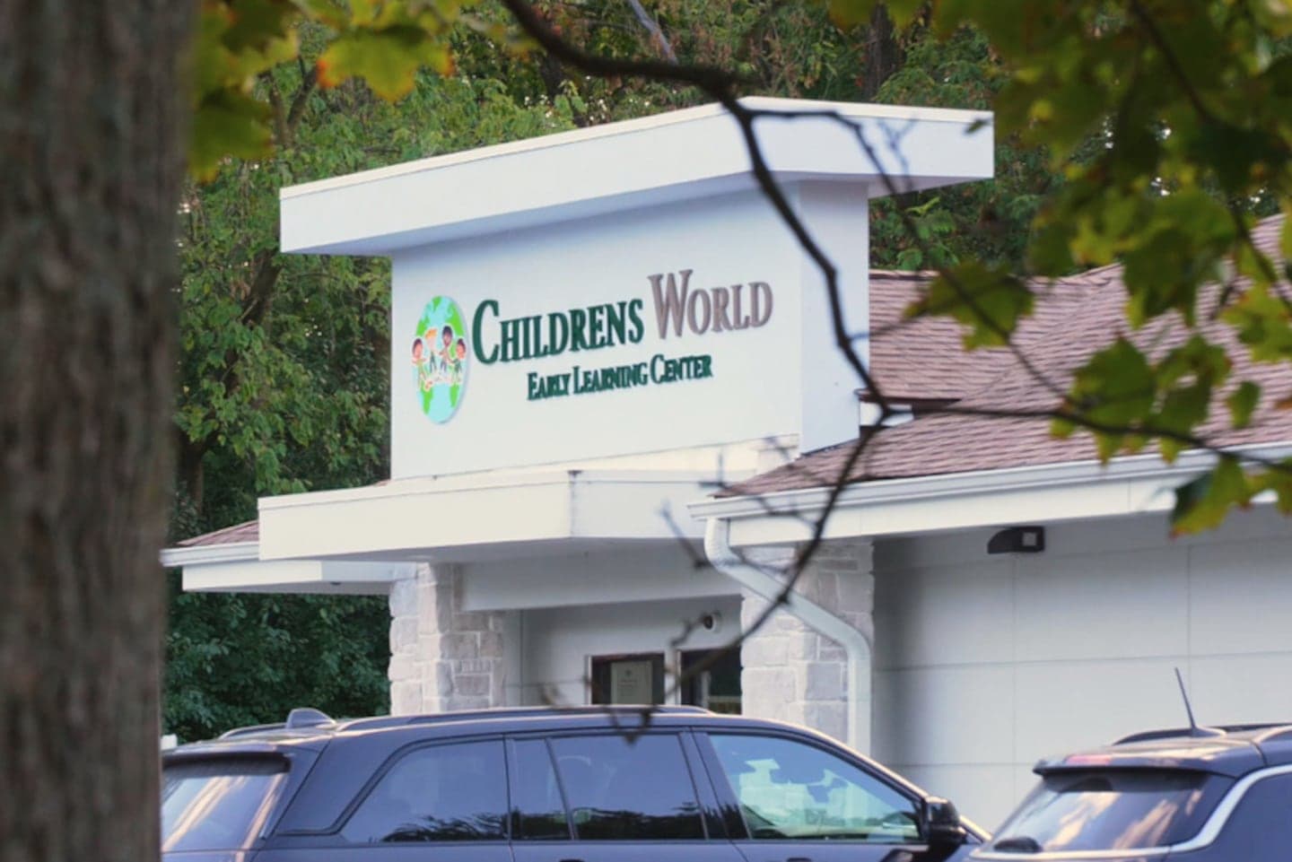 Detroit police officer and partner charged after toddler brings loaded gun to daycare.
